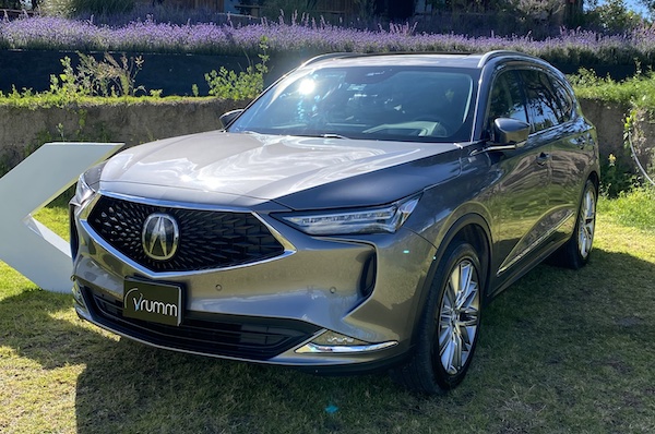 Acura MDX 2022