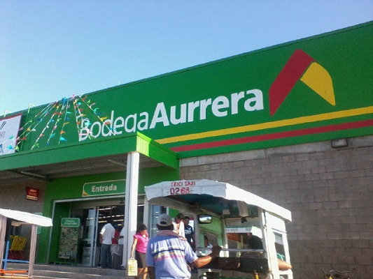 Bodega Aurrera celebra la apertura de su tienda 2 200 en México