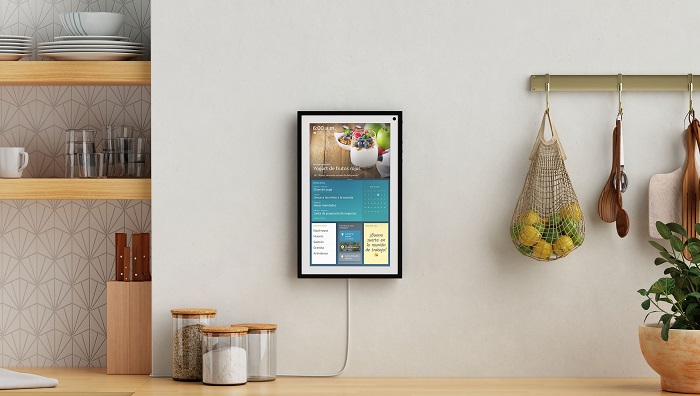 Echo Show 15, un dispositivo para mantener a las familias organizadas, conectada y entretenidas