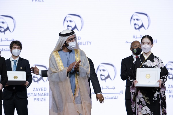 El primer ministro de Dubai entrega los Premio Zayed a la Sostenibilidad 2022