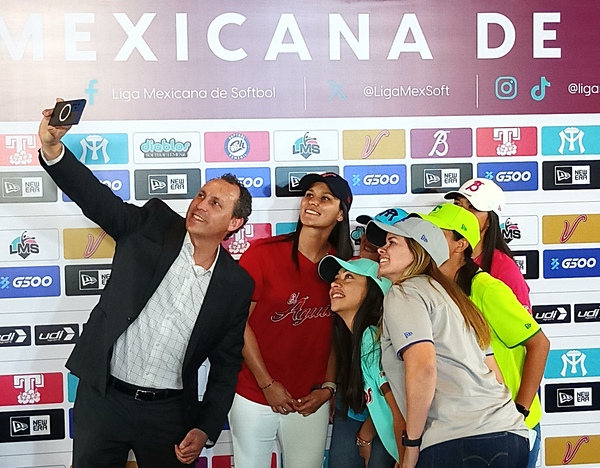 Presentación de la liga mexicana de softbol