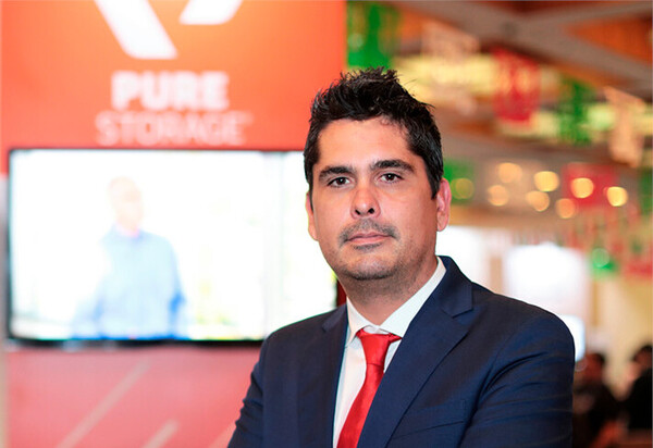 Retrato Julio Castrejón, Country Manager México en Pure Storage