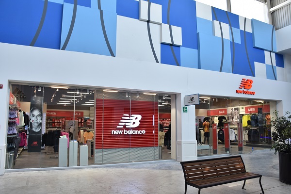 New Balance inaugura nuevo punto de venta