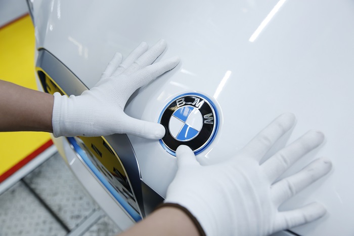 BMW y Real Madrid colaboran para impulsar iniciativas sustentables