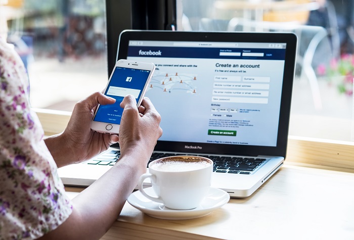 Socialbakers: publicidad en Facebook cae 50%