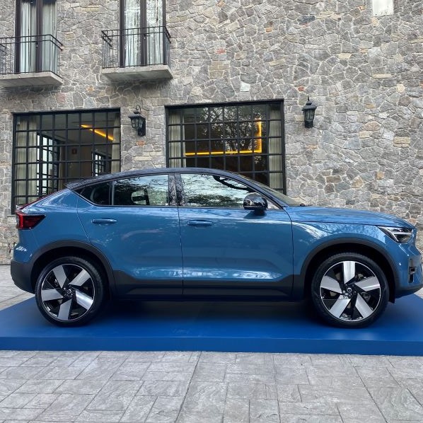 Volvo C40 Recharge Pure Electric