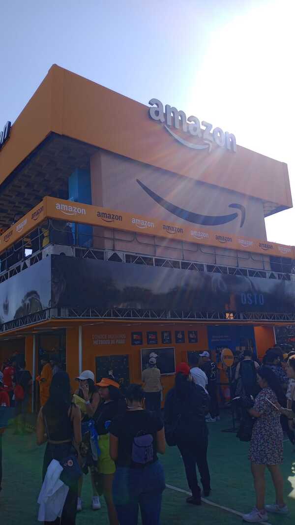 Amazon Store