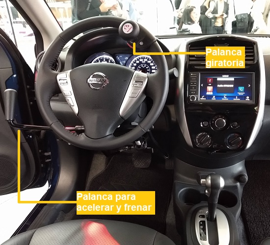 Nissan Versa Go Auto para personas con discapacidad