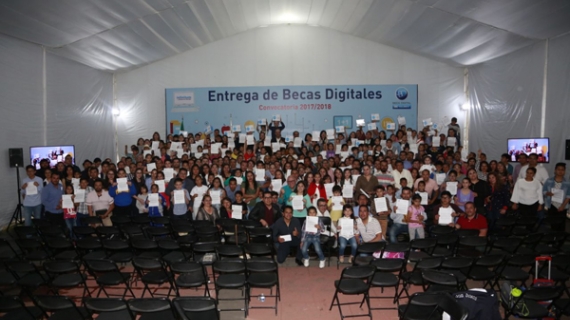 Becas digitales a hijos de trabajadores