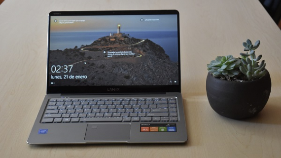 La nueva laptop premium de Lanix