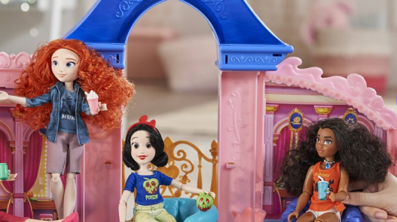 El castillo de princesas comfy squad, un playset de Hasbro 