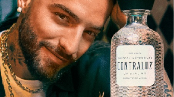  Juan Luis Londoño ‘Maluma’, invierte en Mezcal Contraluz