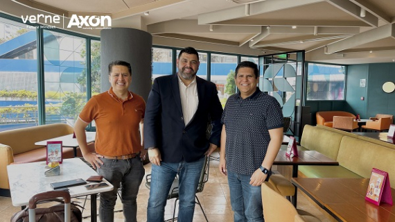 Firman alianza Verne Future Mindset y Axon Marketing & Communications